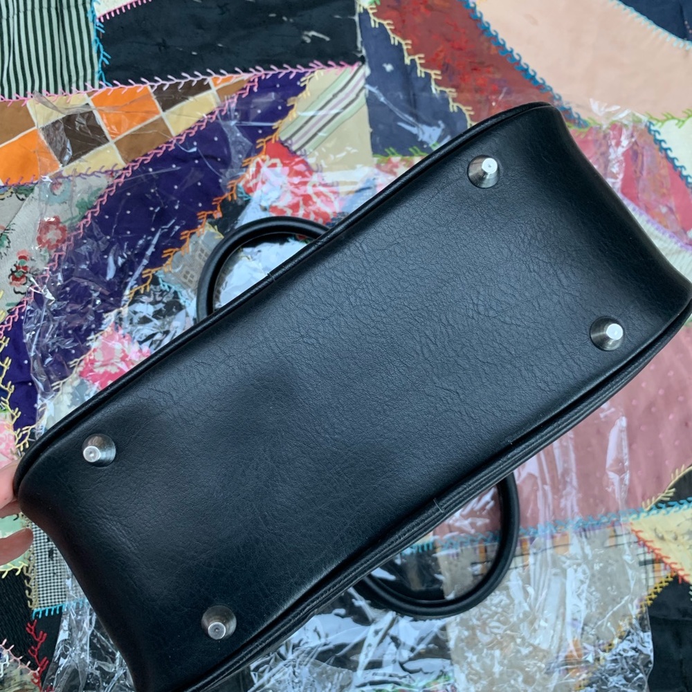 NWT Brandy Melville Small Hand Bag - Picture 8 of 8